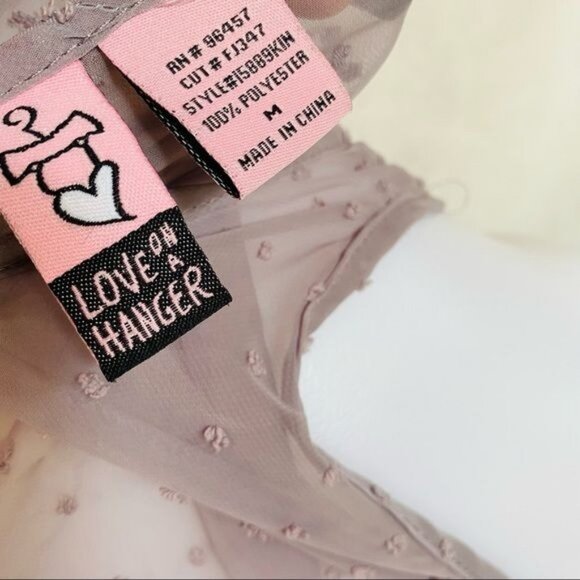 Love on a Hanger Lavender Purple Tank Camisole Mesh Top Size M - Picture 2 of 10